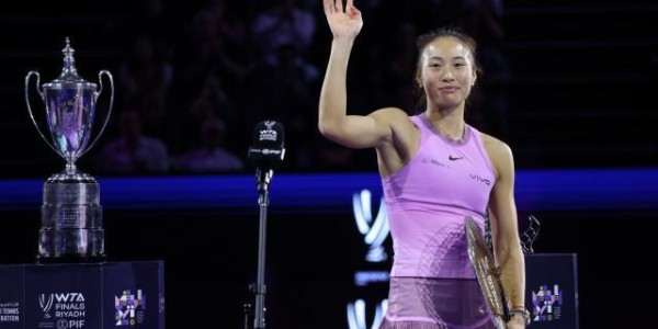 开云体育app-郑钦文痛失好局无缘冠军 首次总决赛仍满载而归